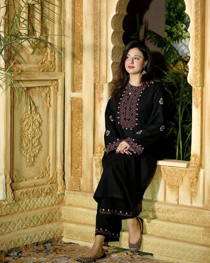 Black Luxe
