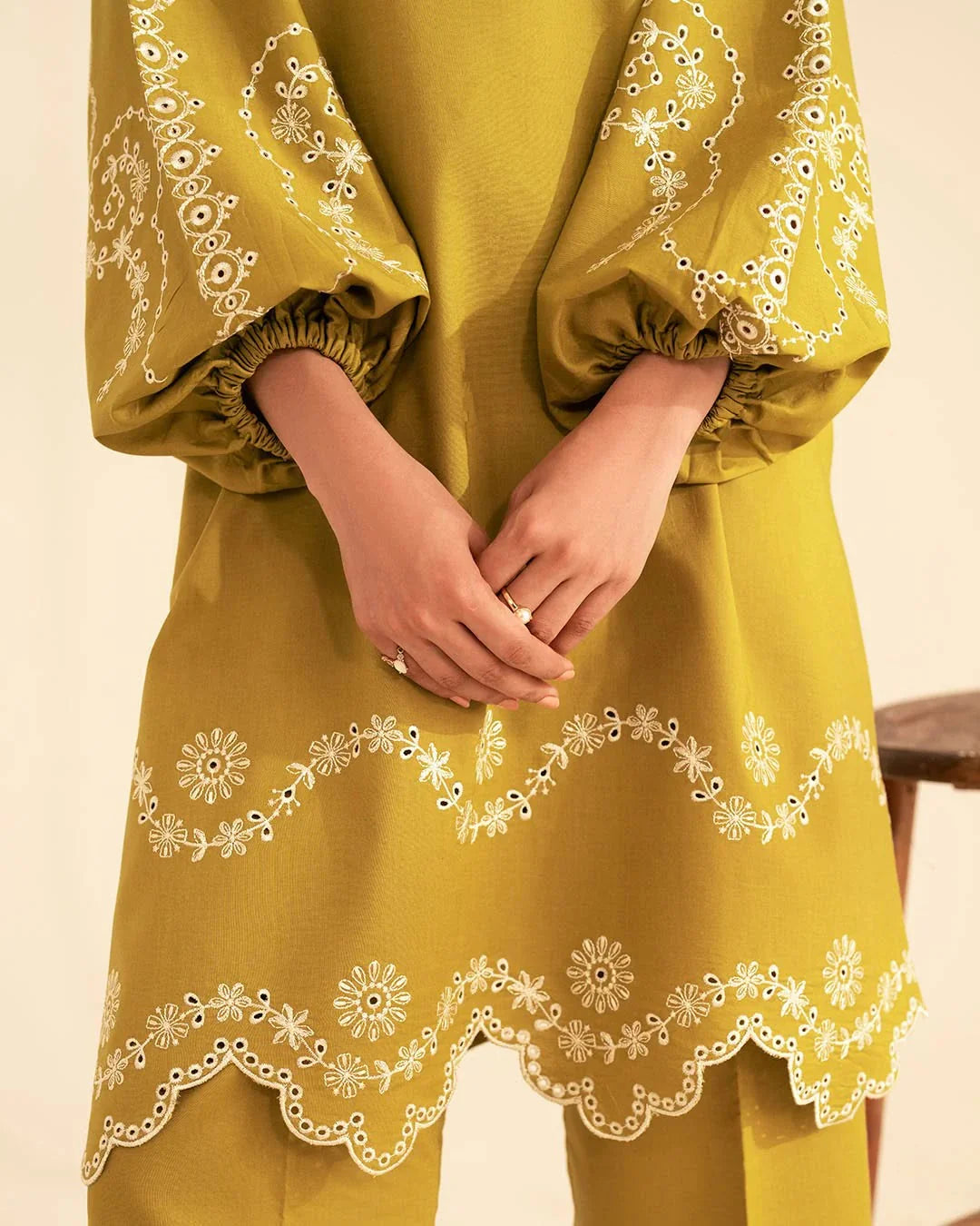 Prishay Embroidered 2 Piece