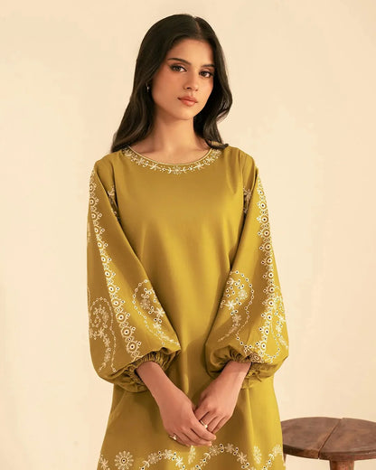 Prishay Embroidered 2 Piece