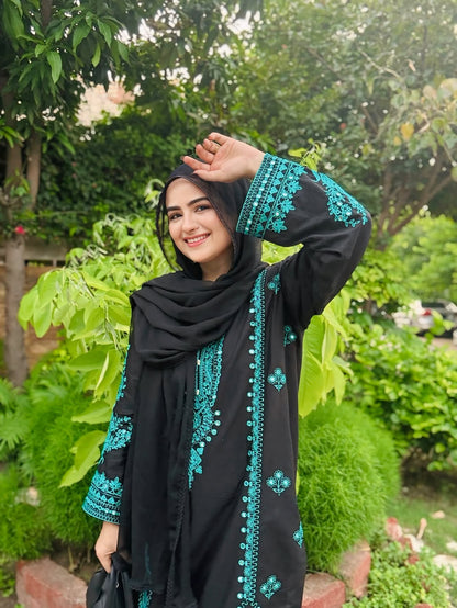 Kaira Embroidered 2 Piece Stitch