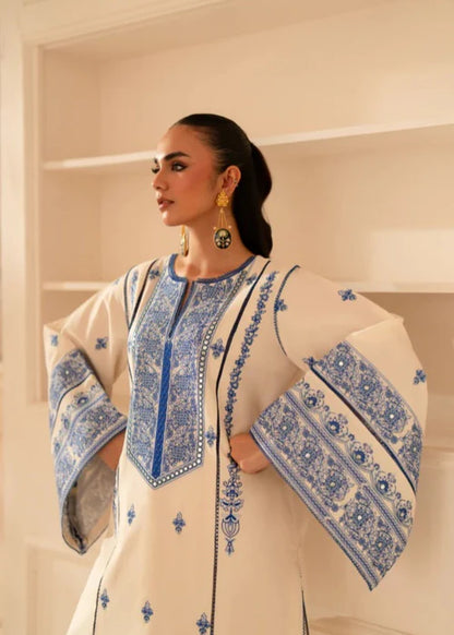 Janan Embroidered 2 Piece